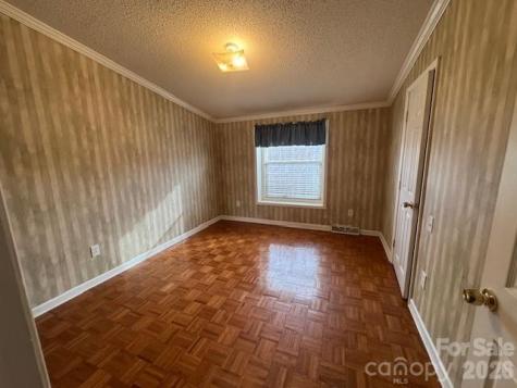 4 English Oaks Drive Candler NC 28715