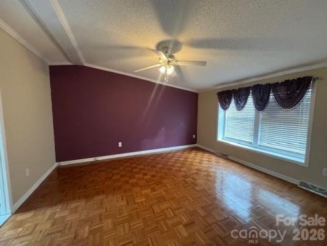 4 English Oaks Drive Candler NC 28715