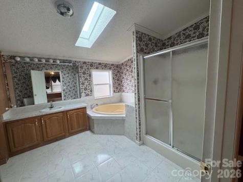 4 English Oaks Drive Candler NC 28715