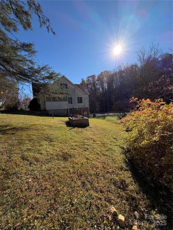 202 Snow Hill Road Bakersville NC 28705