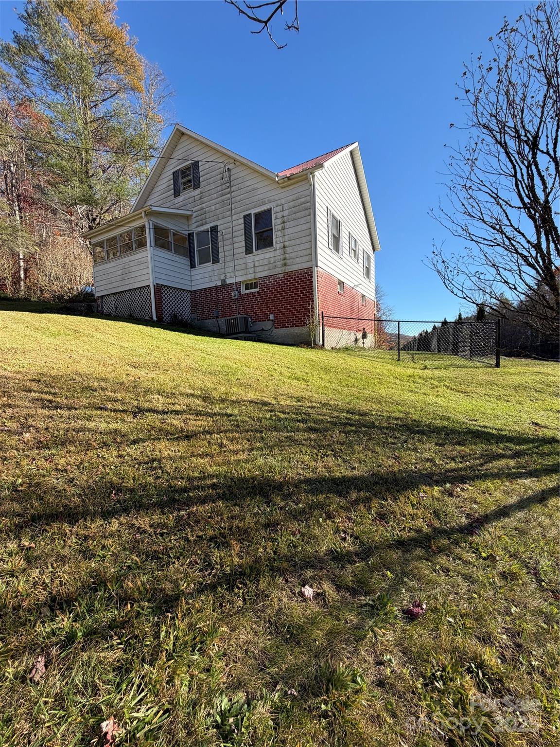 202 Snow Hill Road Bakersville NC 28705