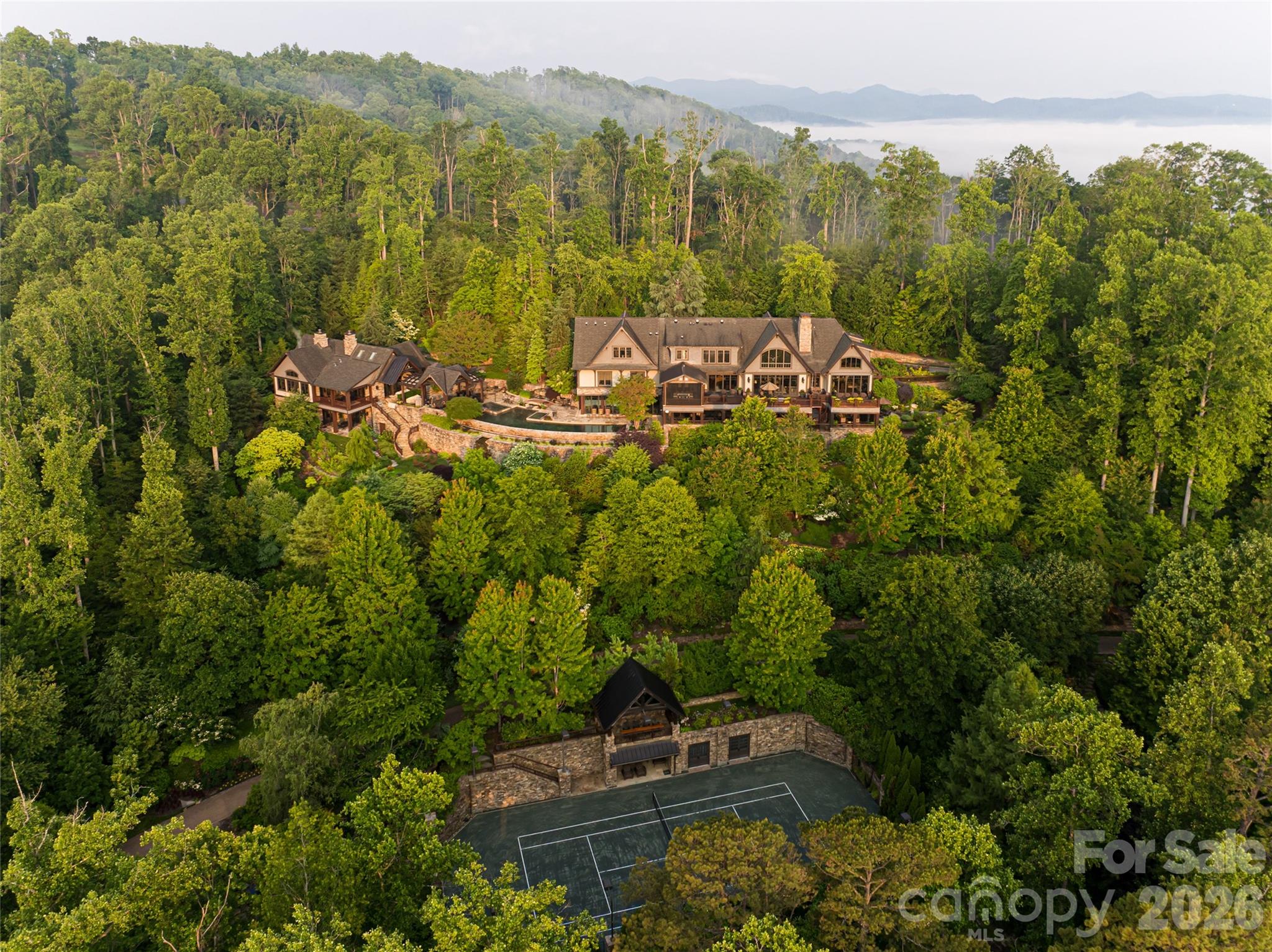 66 N Deerhaven Lane Asheville NC 28803