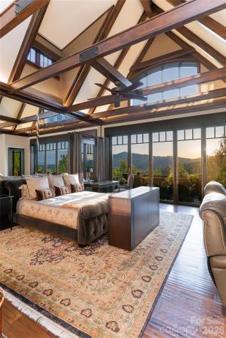 66 N Deerhaven Lane Asheville NC 28803