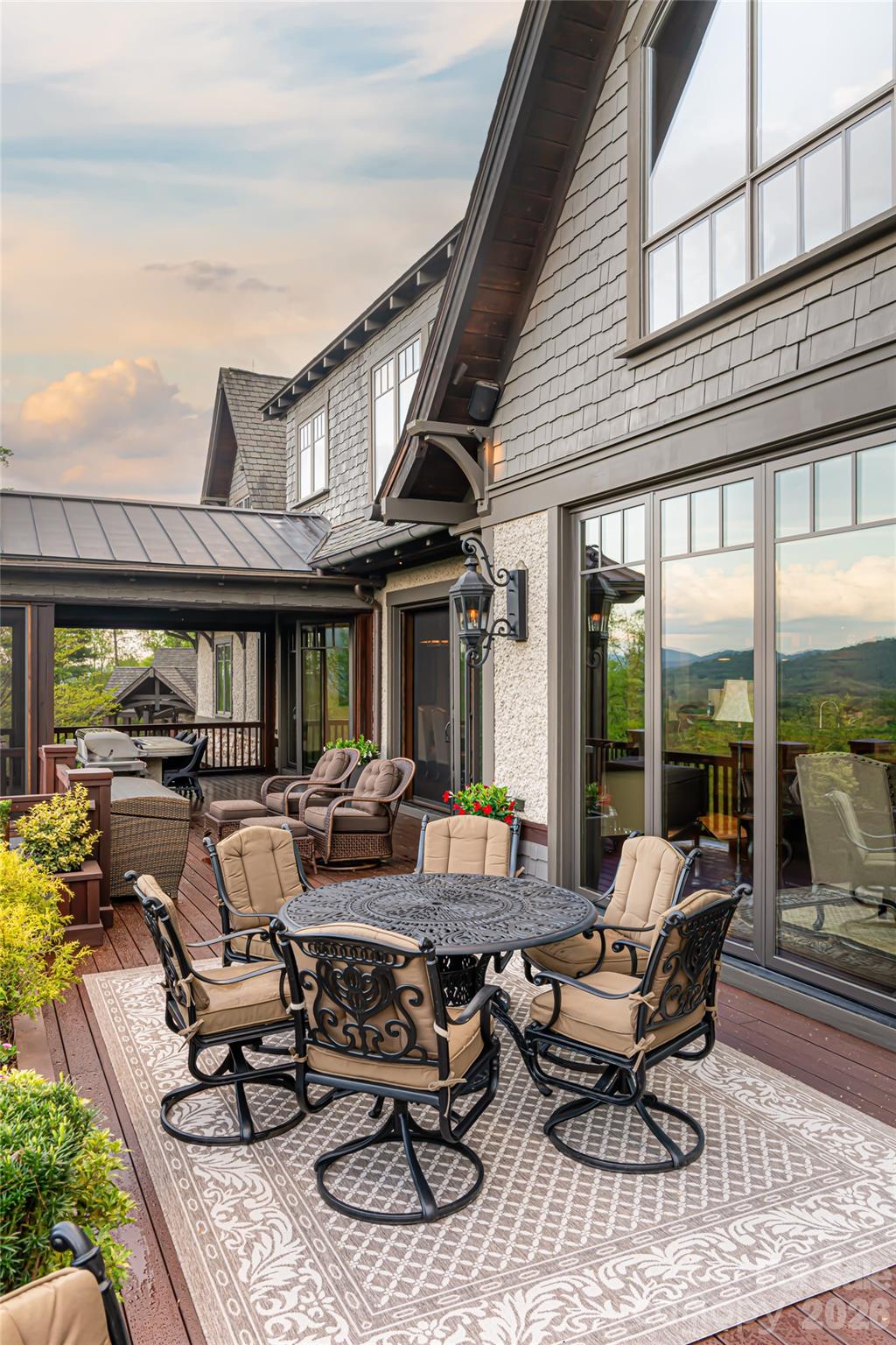 66 N Deerhaven Lane Asheville NC 28803