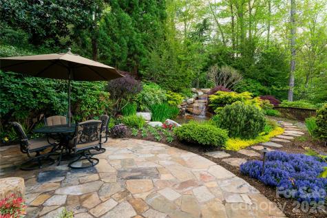 66 N Deerhaven Lane Asheville NC 28803