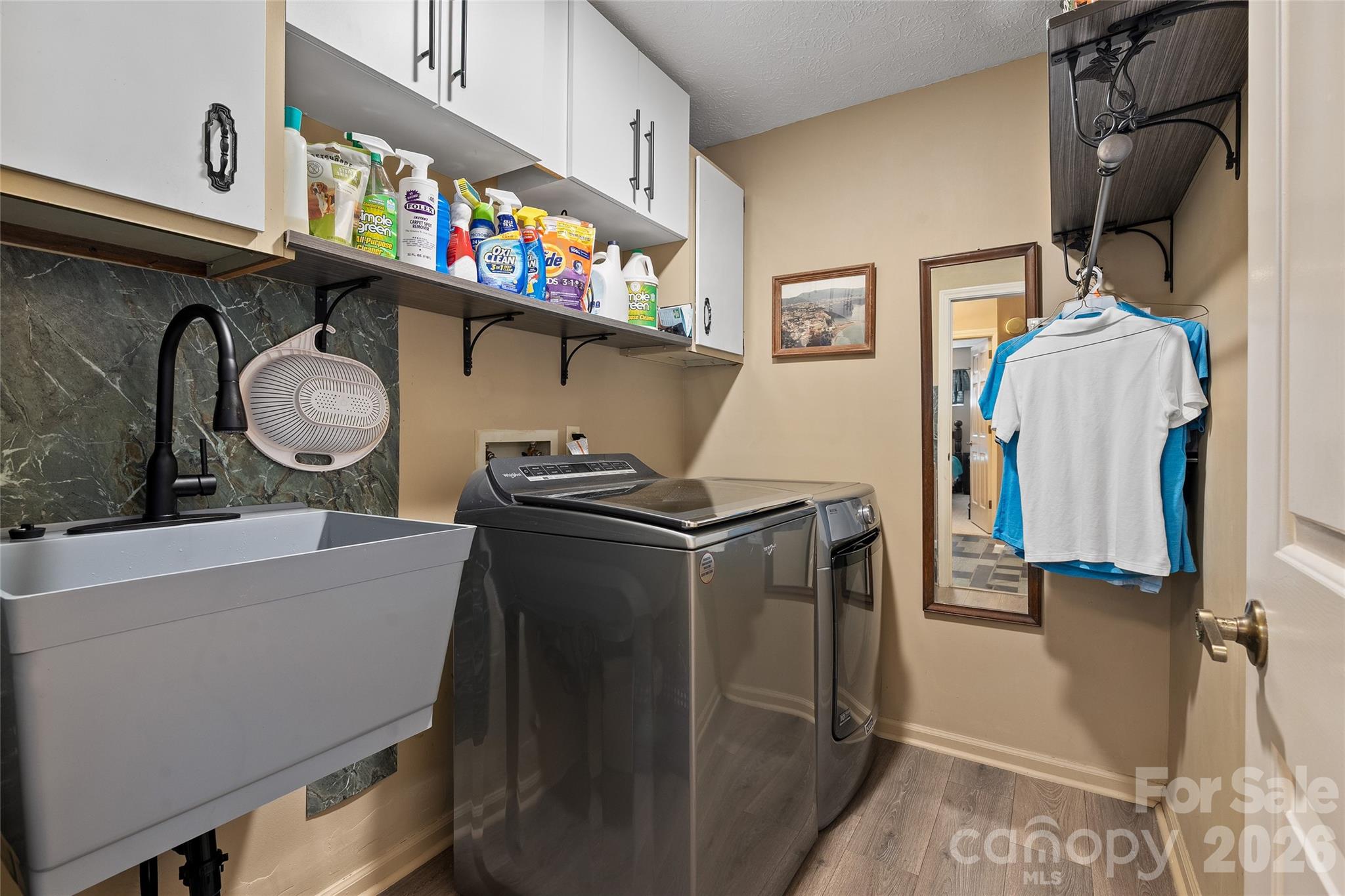 3017 Chestnut Tree Road Hendersonville NC 28792