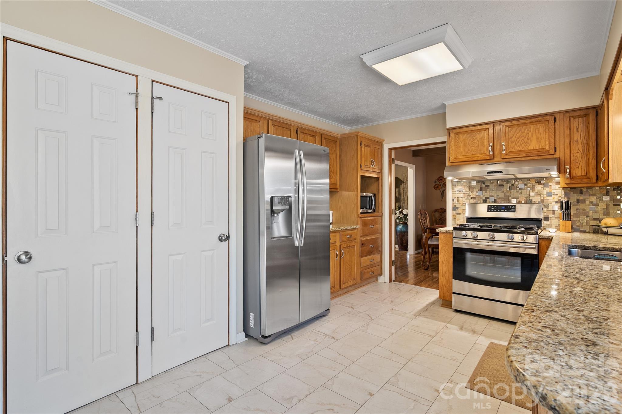 3017 Chestnut Tree Road Hendersonville NC 28792