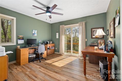 3017 Chestnut Tree Road Hendersonville NC 28792