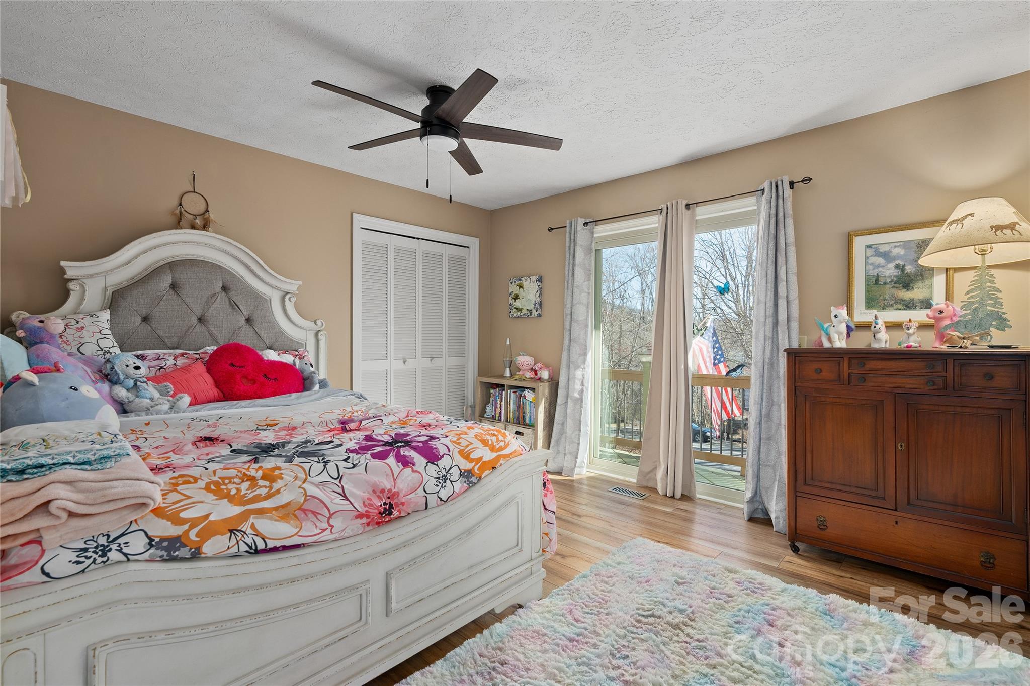 3017 Chestnut Tree Road Hendersonville NC 28792