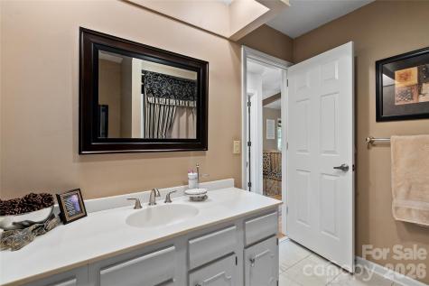 3017 Chestnut Tree Road Hendersonville NC 28792