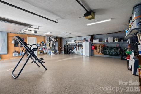 3017 Chestnut Tree Road Hendersonville NC 28792
