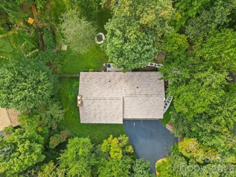 3017 Chestnut Tree Road Hendersonville NC 28792