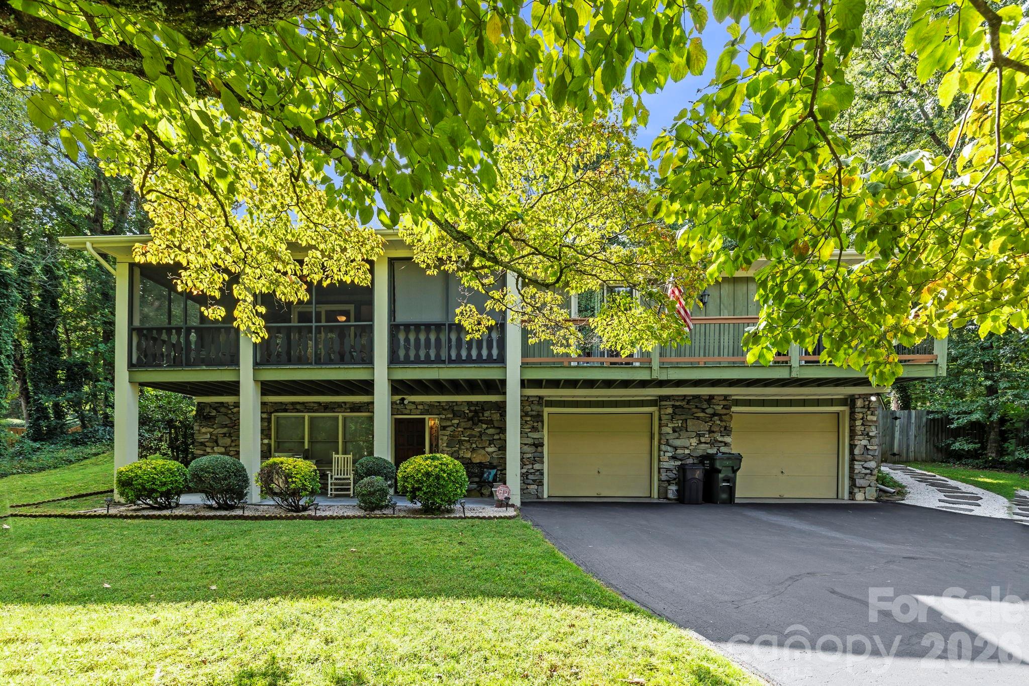 3017 Chestnut Tree Road Hendersonville NC 28792