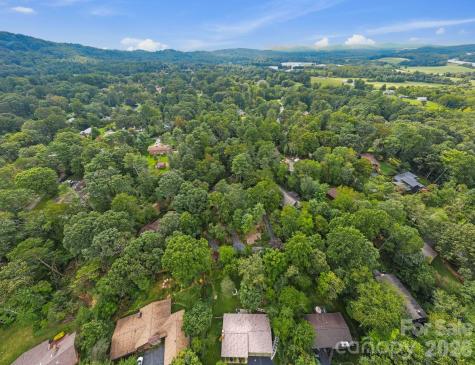 3017 Chestnut Tree Road Hendersonville NC 28792