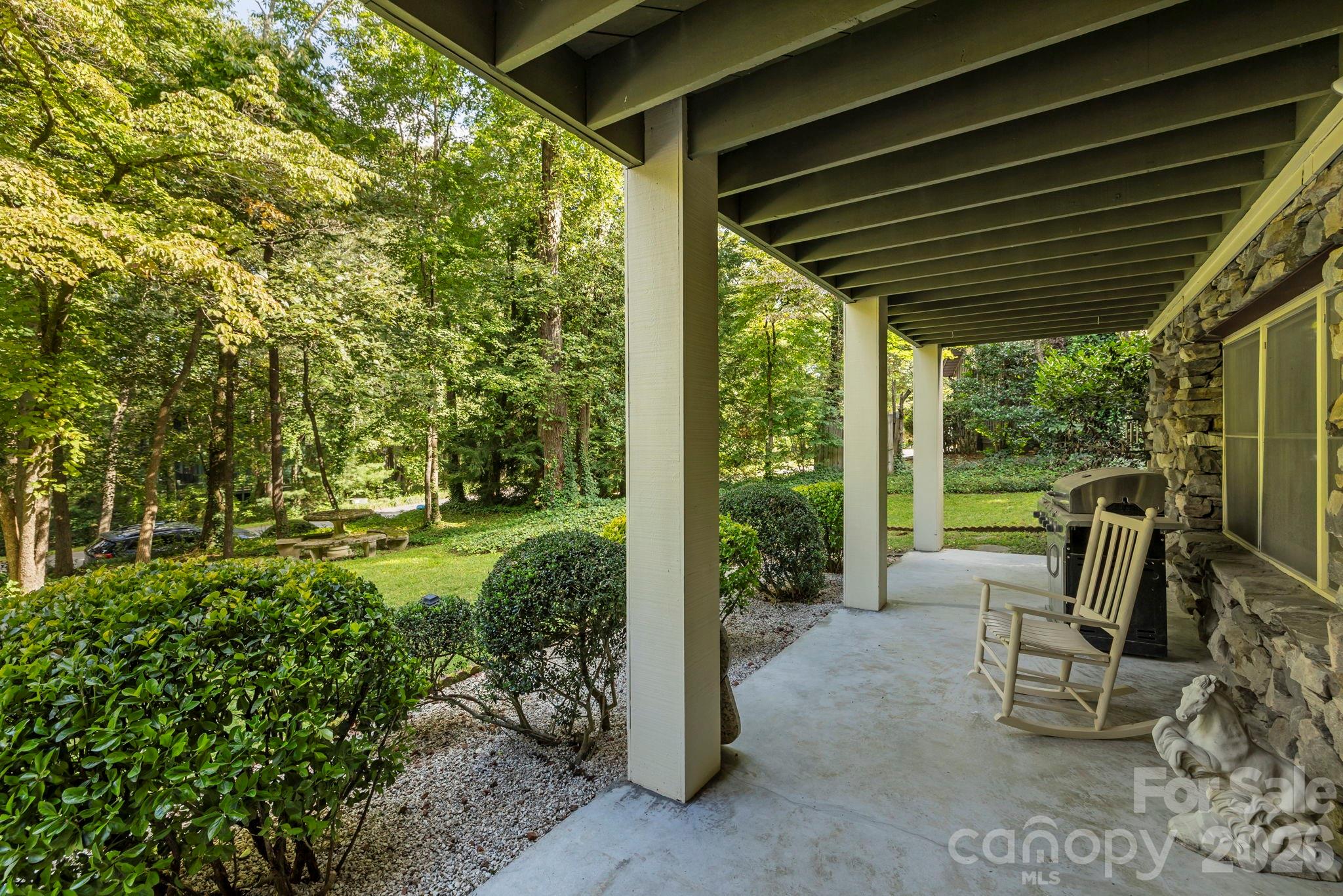 3017 Chestnut Tree Road Hendersonville NC 28792