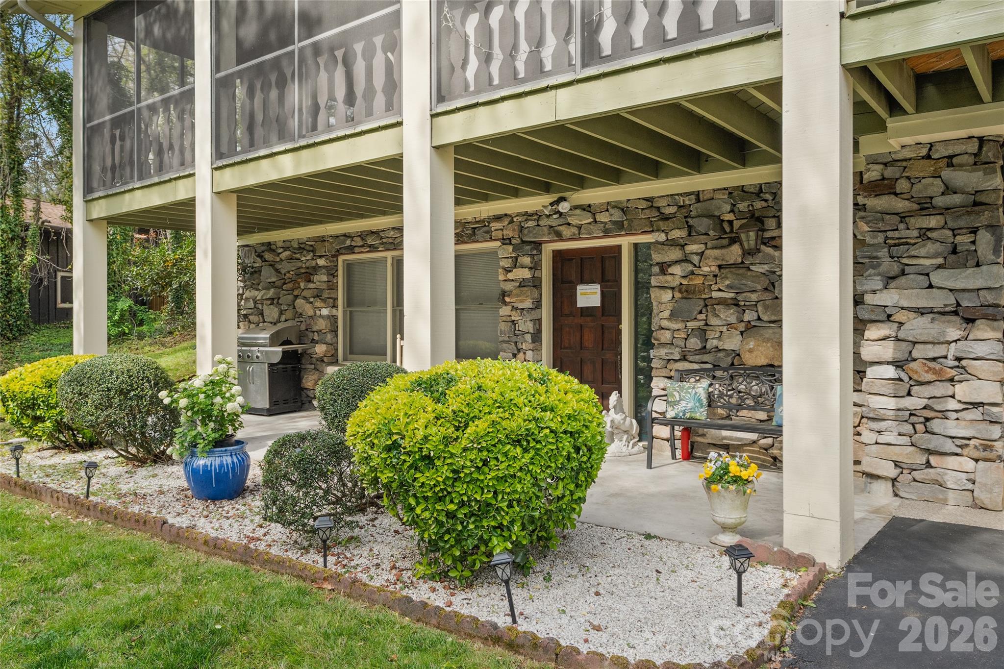 3017 Chestnut Tree Road Hendersonville NC 28792