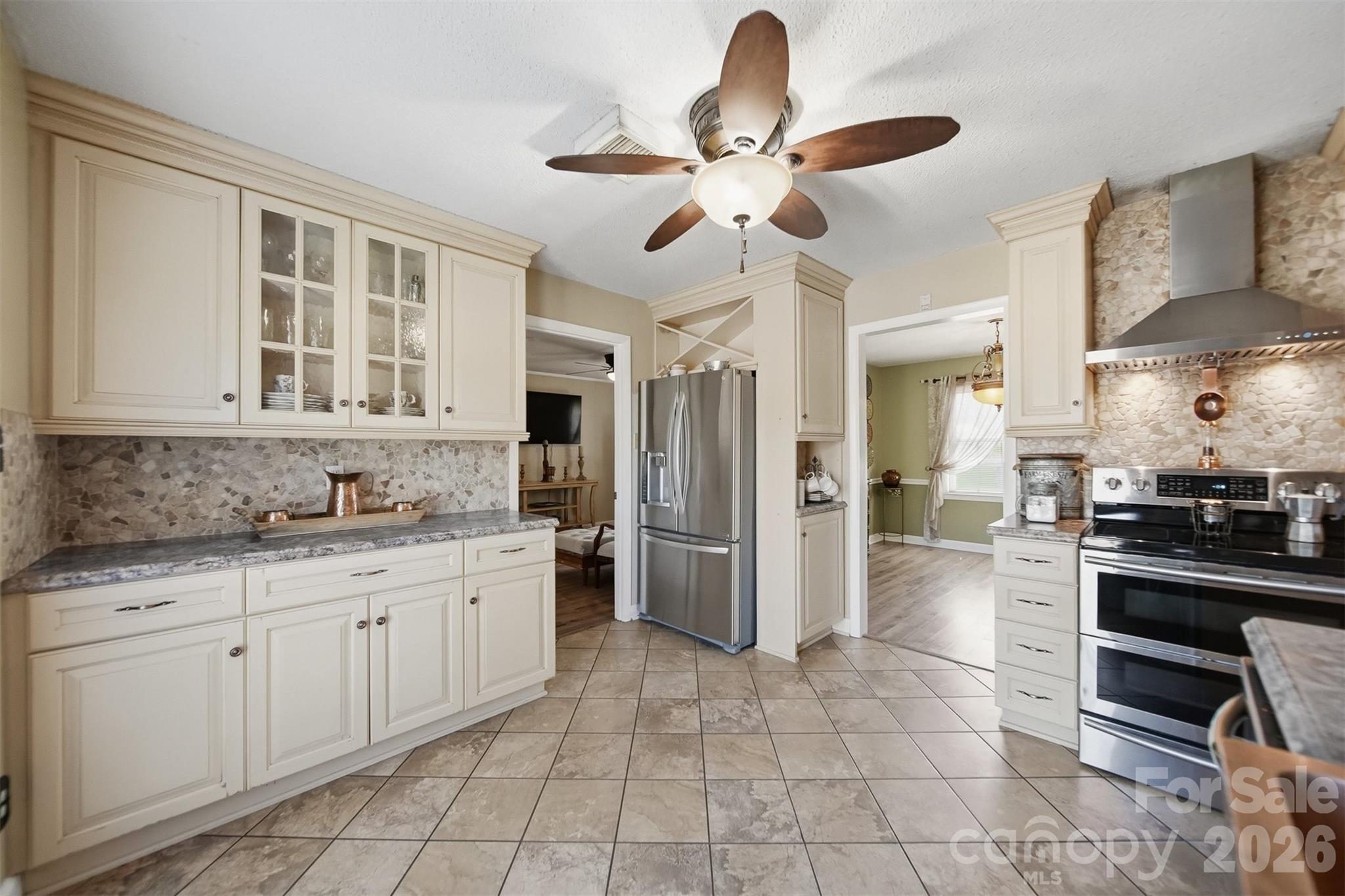 2315 29th Avenue Drive NE Hickory NC 28601