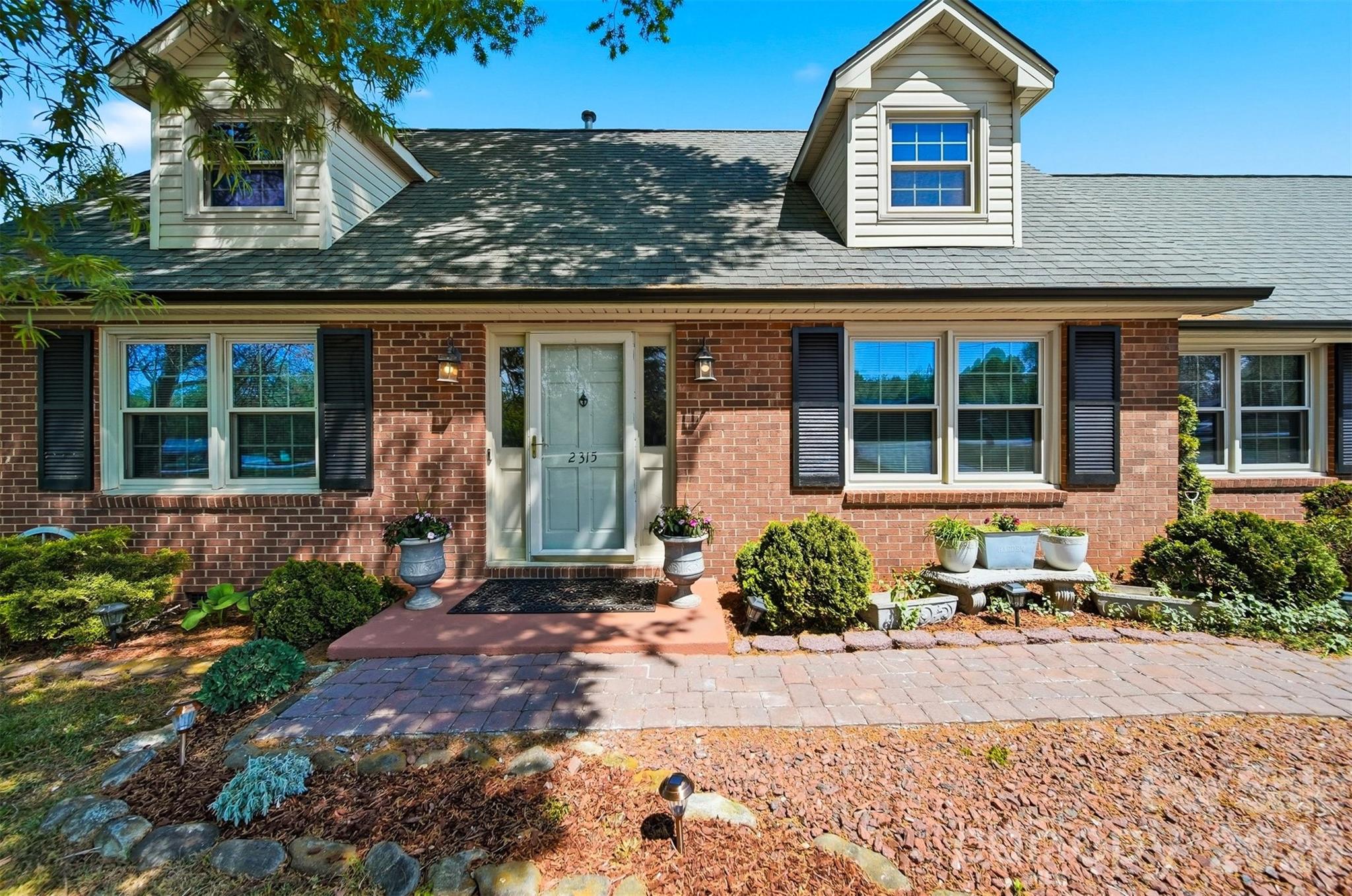 2315 29th Avenue Drive NE Hickory NC 28601