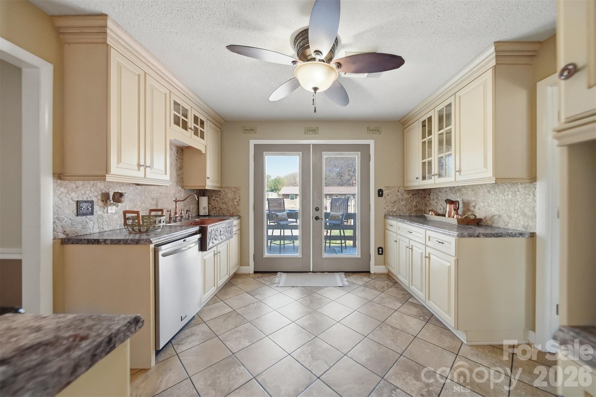 2315 29th Avenue Drive NE Hickory NC 28601