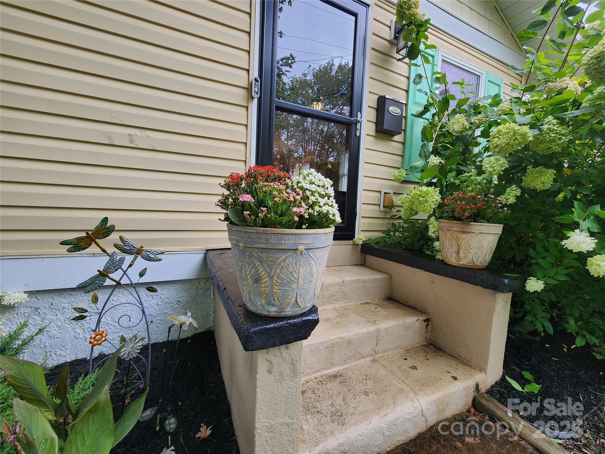 71 Fifth Avenue Asheville NC 28806