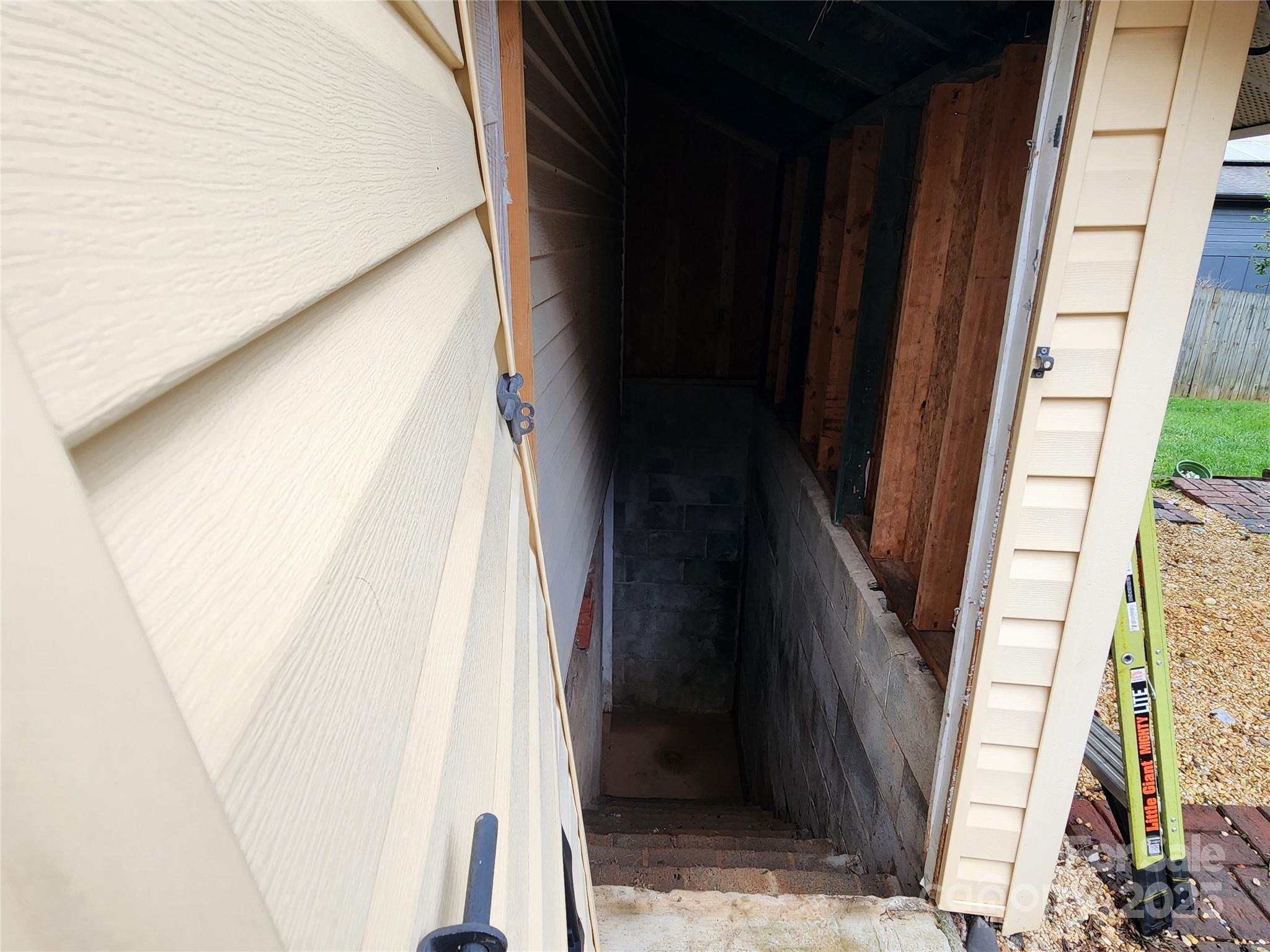 71 Fifth Avenue Asheville NC 28806