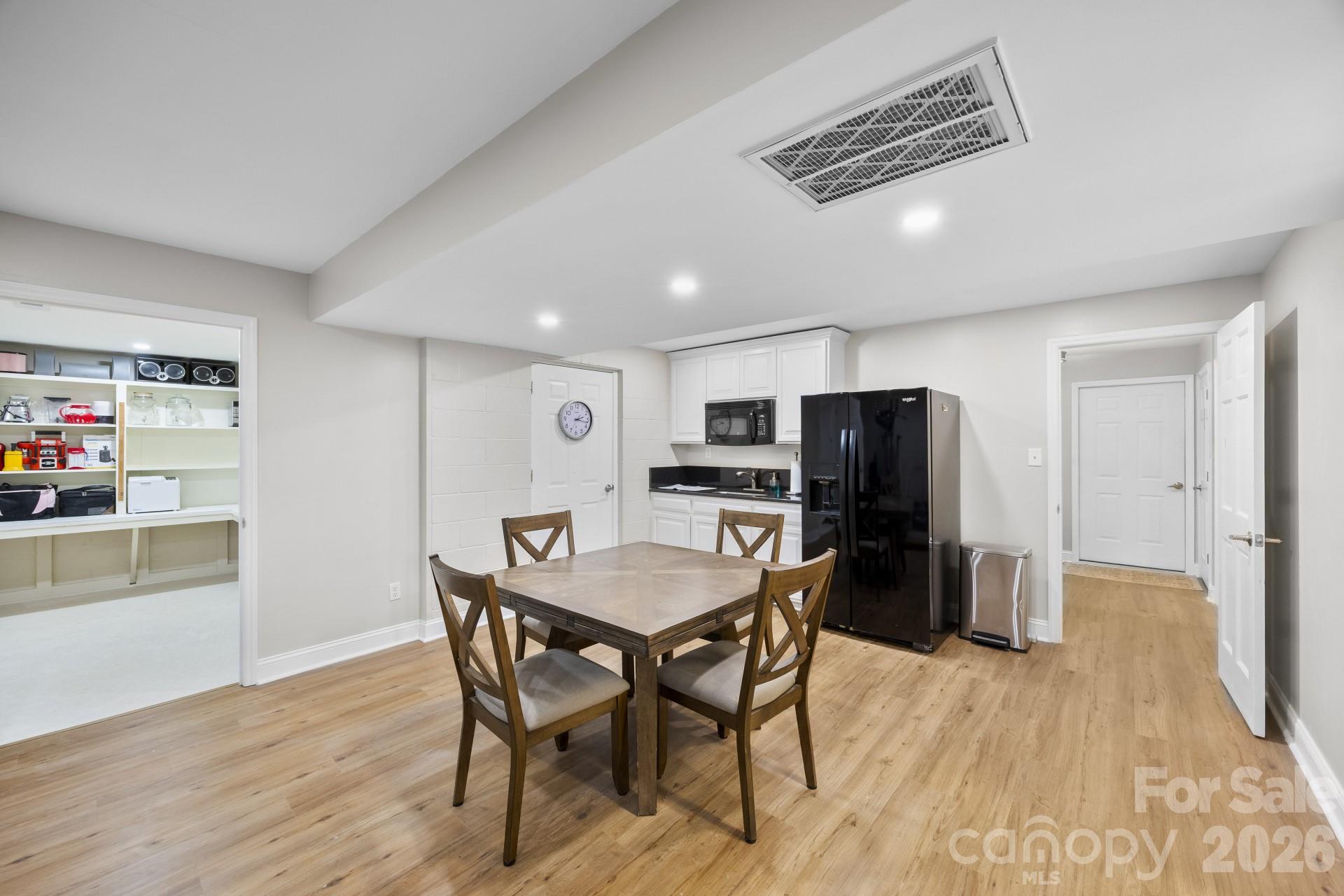 1419 Stoneyridge Drive Charlotte NC 28214