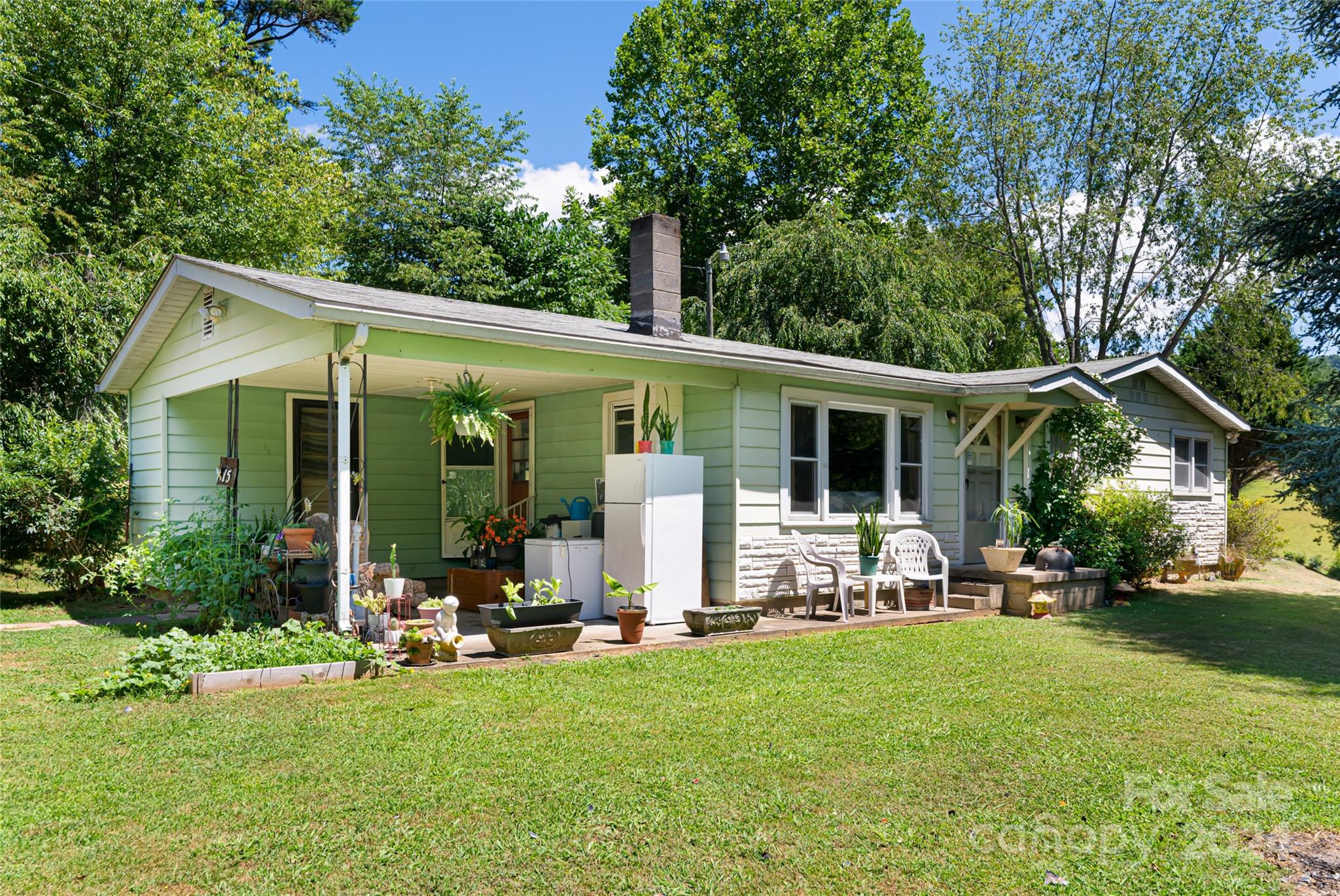 15 Upper Moffitt Road Asheville NC 28805