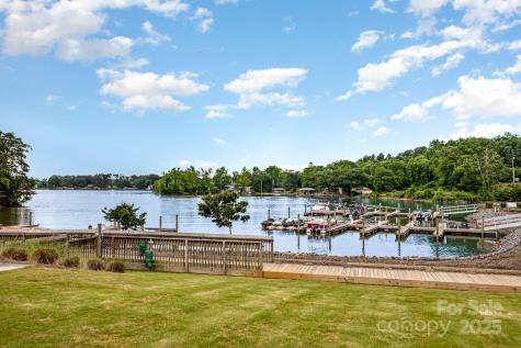 112 South Shore Drive Belmont NC 28012