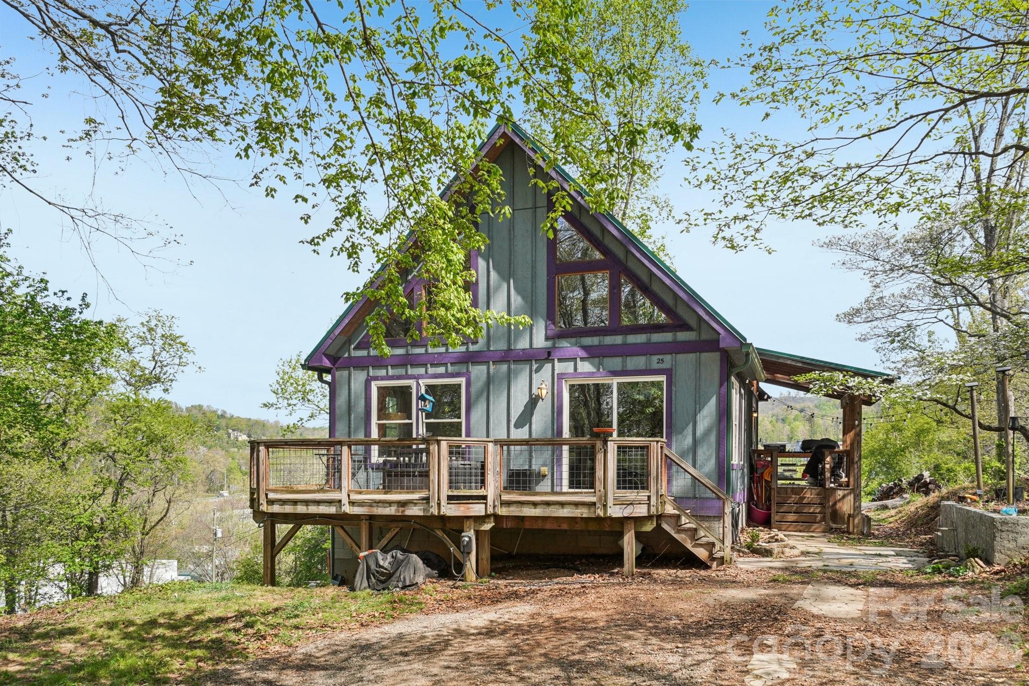 Woodfin NC, 25 Moore Street