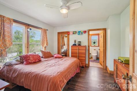 25 Moore Street Woodfin NC 28804