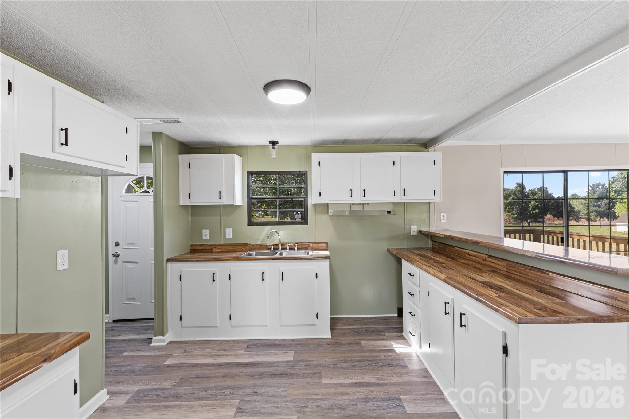 8511 Cloverfield Drive Kannapolis NC 28081