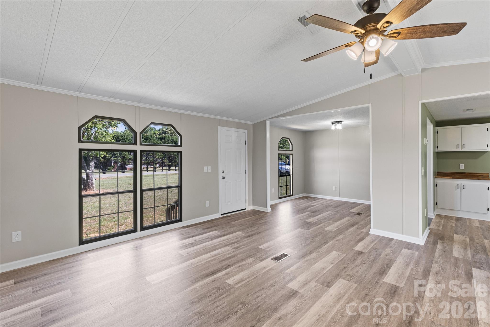 8511 Cloverfield Drive Kannapolis NC 28081