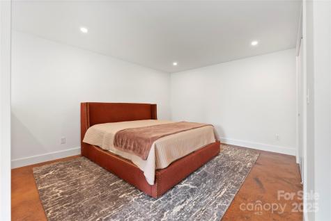 351 Windsor Road Asheville NC 28804