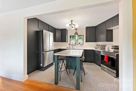 351 Windsor Road Asheville NC 28804