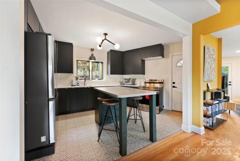 351 Windsor Road Asheville NC 28804