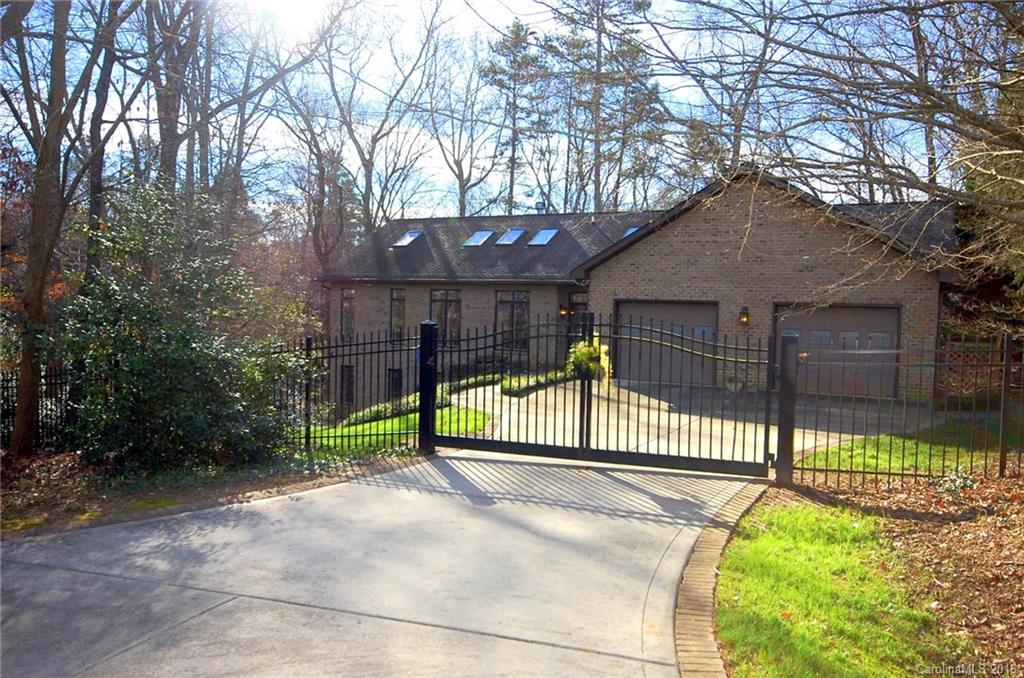 7806 Blue Ridge Circle Charlotte NC 28270