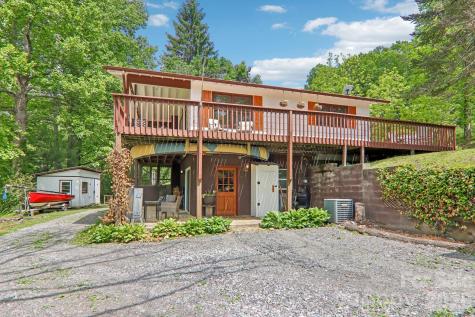 34 Lindsey Hill Lane Zirconia NC 28790