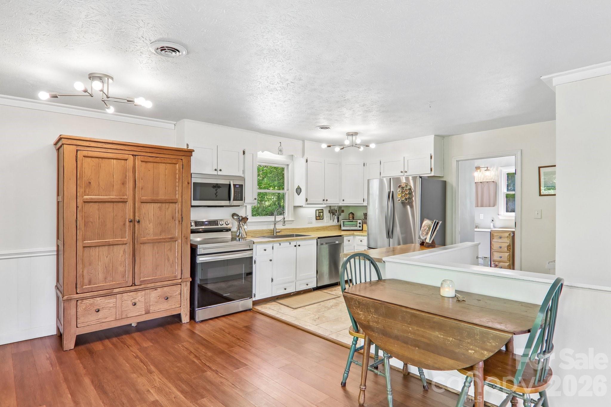 34 Lindsey Hill Lane Zirconia NC 28790