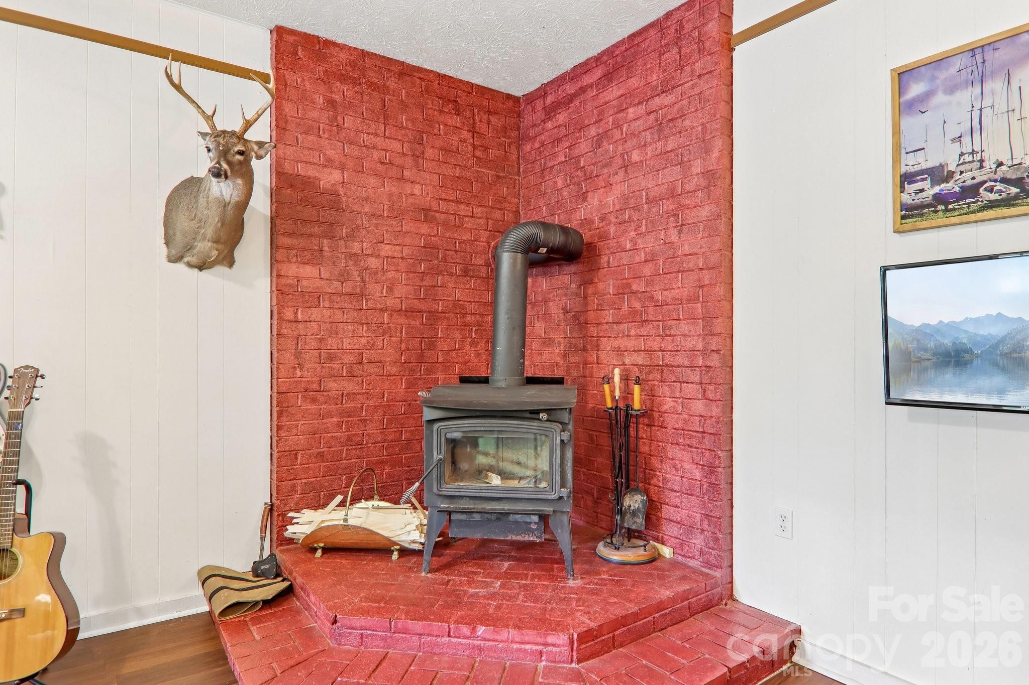 34 Lindsey Hill Lane Zirconia NC 28790