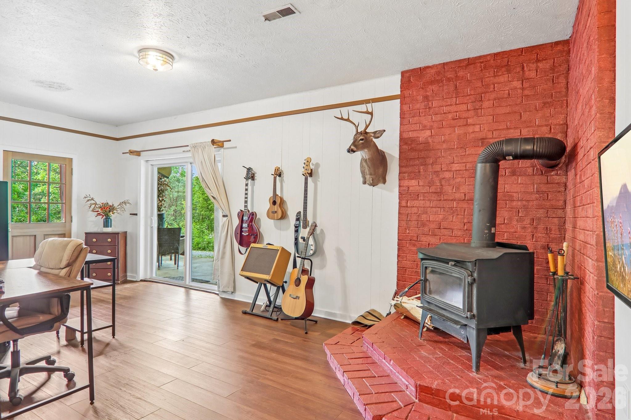 34 Lindsey Hill Lane Zirconia NC 28790