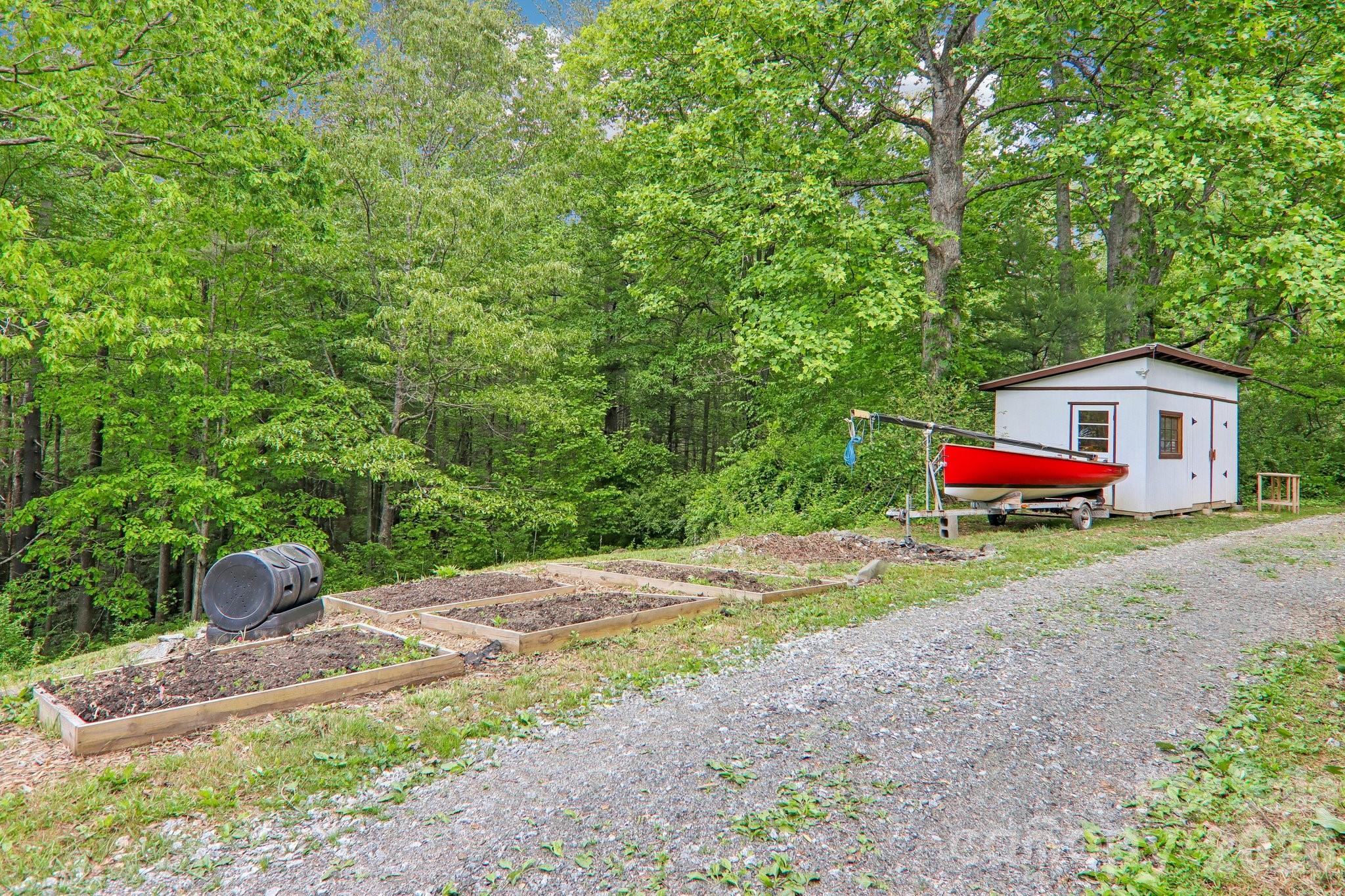 34 Lindsey Hill Lane Zirconia NC 28790