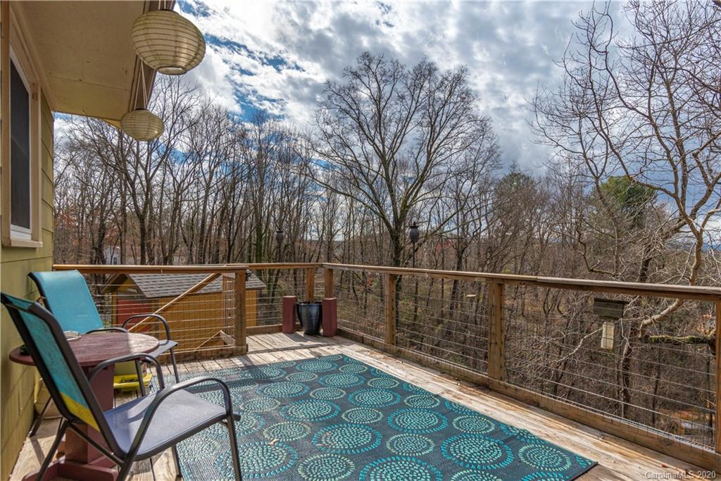 32 Melody Lane Asheville NC 28803