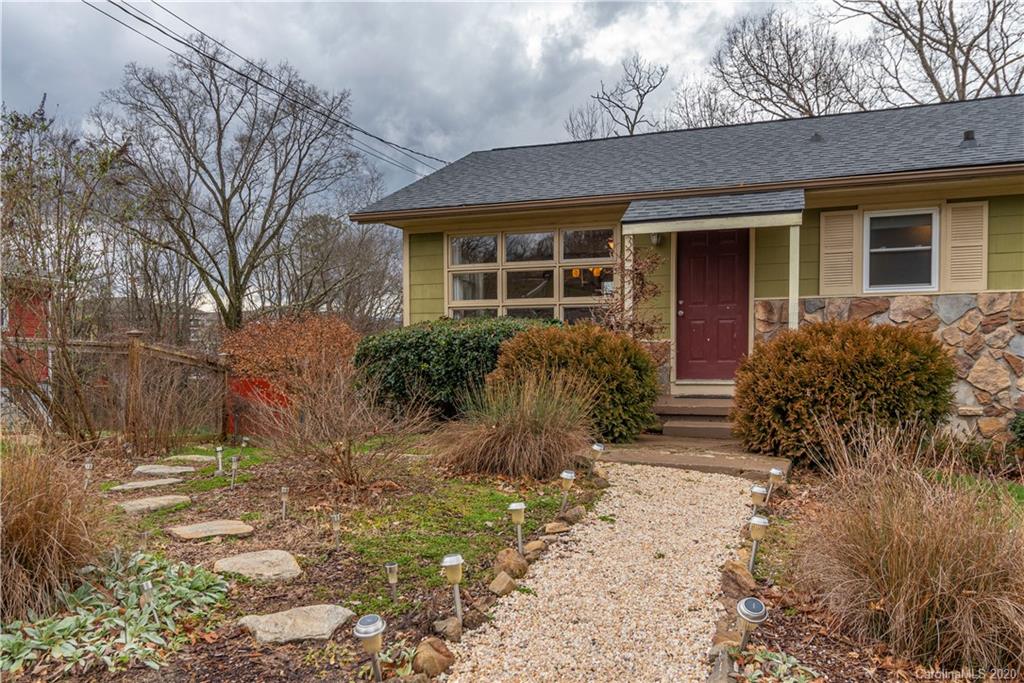 32 Melody Lane Asheville NC 28803