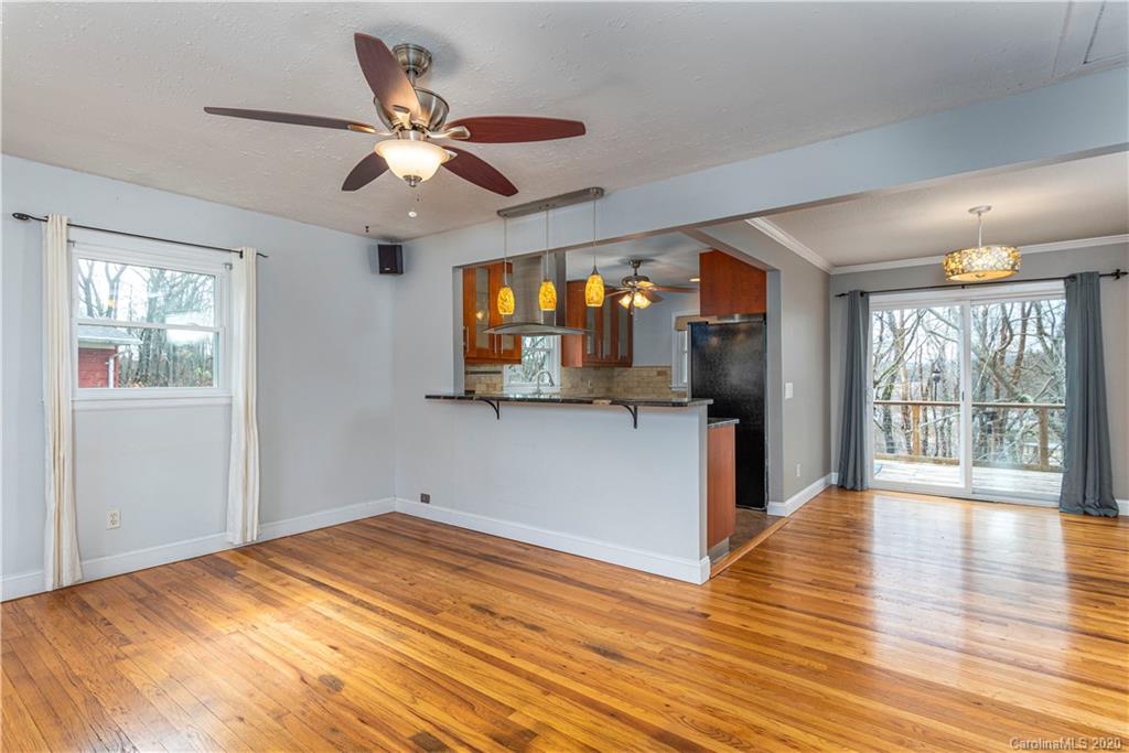 32 Melody Lane Asheville NC 28803