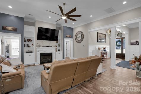 2138 Lockhart Road Camden SC 29020