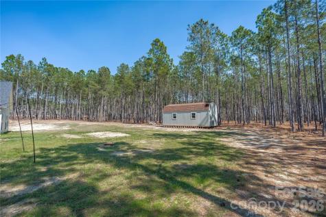 2138 Lockhart Road Camden SC 29020