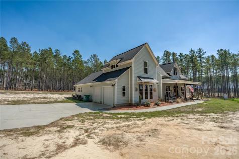 2138 Lockhart Road Camden SC 29020