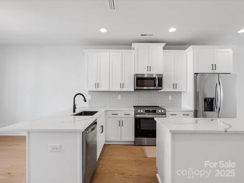 1122 Pegram Crossing Drive Charlotte NC 28205