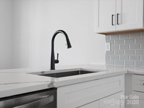 1122 Pegram Crossing Drive Charlotte NC 28205