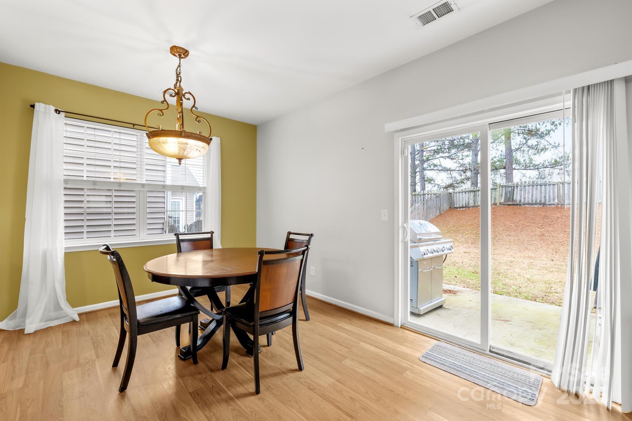 4124 Houldsworth Drive Charlotte NC 28213
